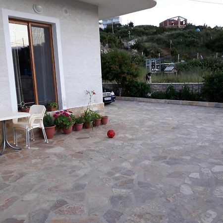 Guesthouse Emanuel Ksamil Exterior foto